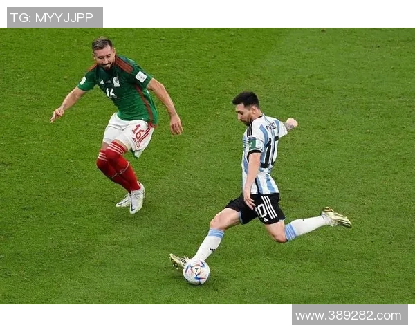 2017年足球明星精彩瞬间回顾与经典照片分享